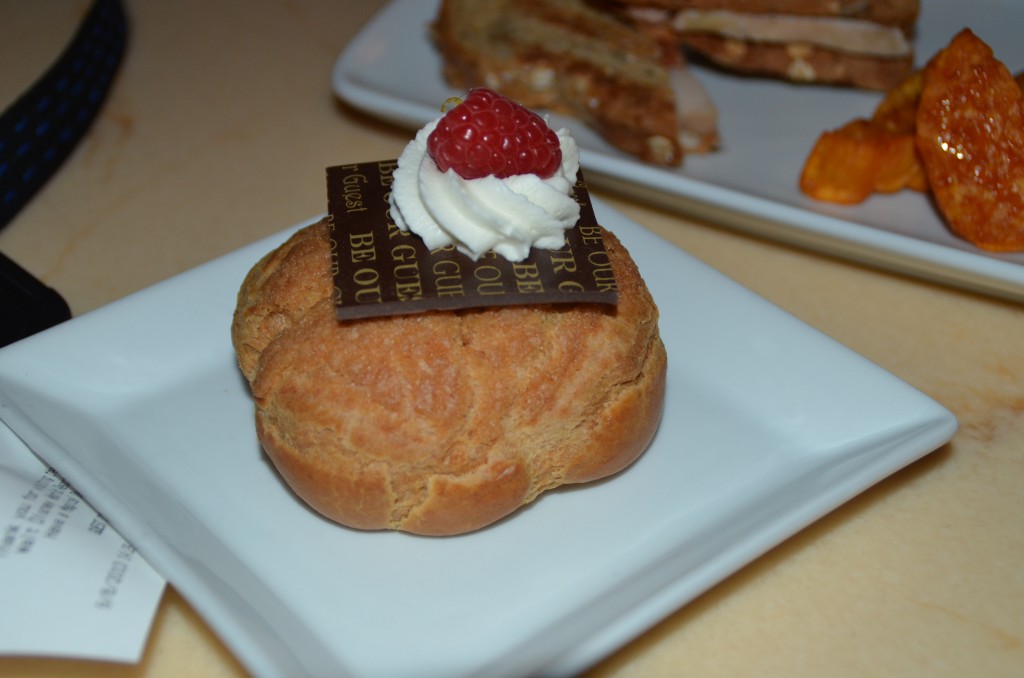 Lemon Raspberry Creme Puff