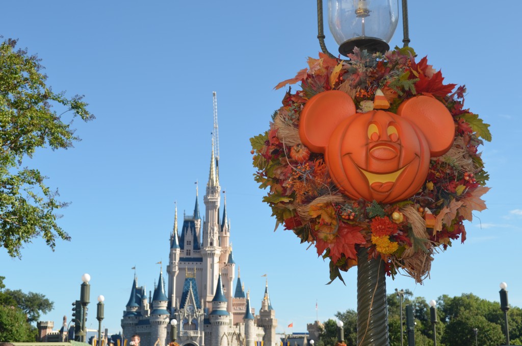 Wreath and Castle